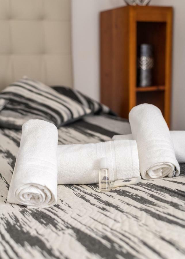 Lagos Downtown Guesthouse Екстер'єр фото